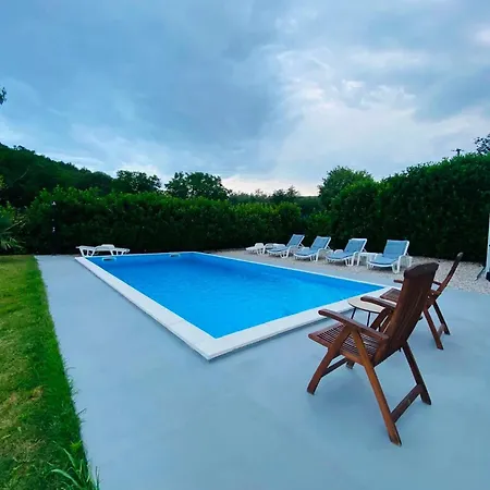 House Maya
